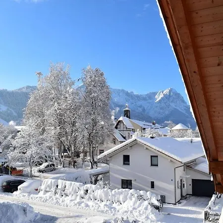 Amazing Near Ski-lift Vakantiehuis Garmisch-Partenkirchen